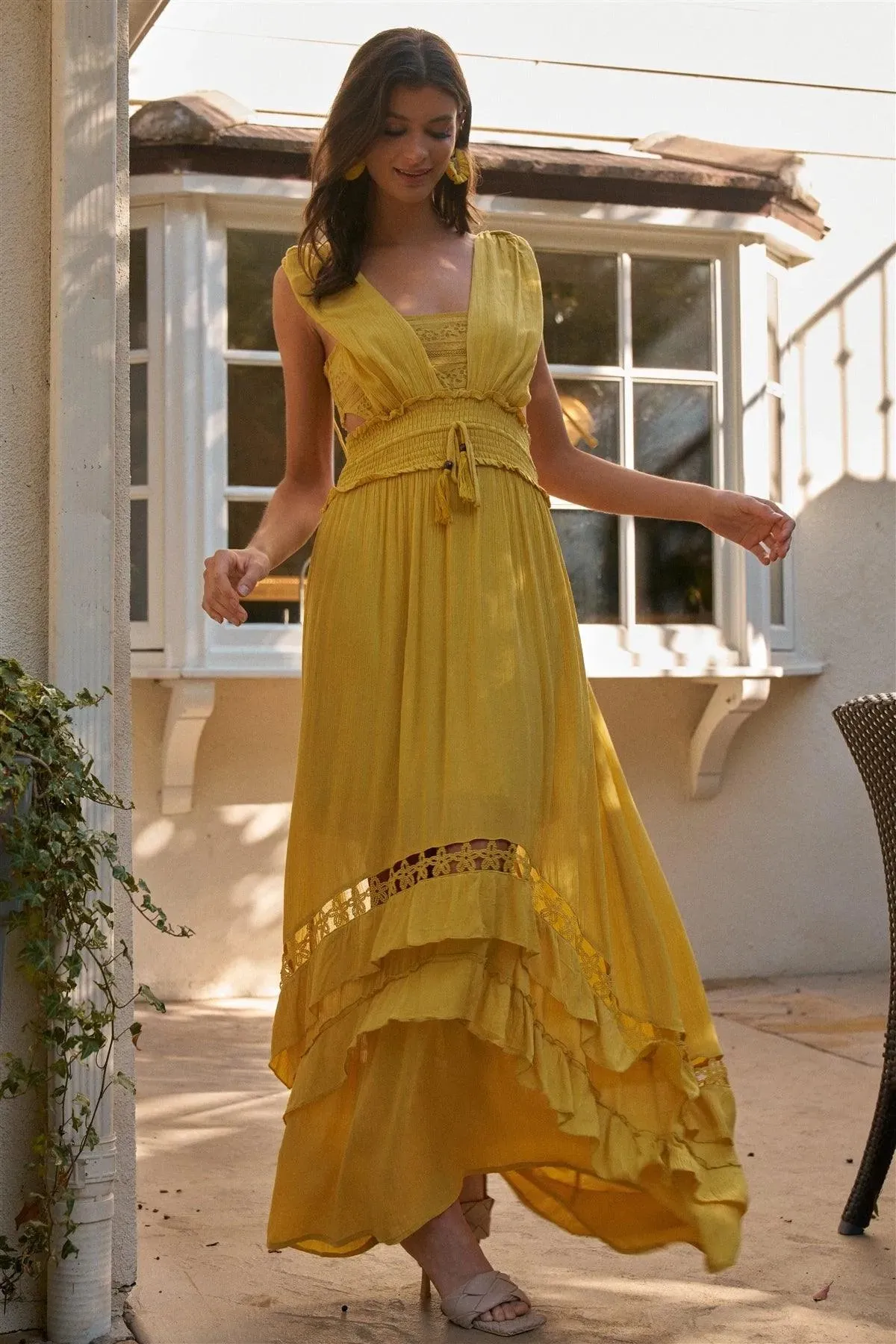 Mustard Boho Crochet Sleeveless D-Ring Shoulder Hooks Detail Open Back Ruffle Maxi Dress /1-1-2