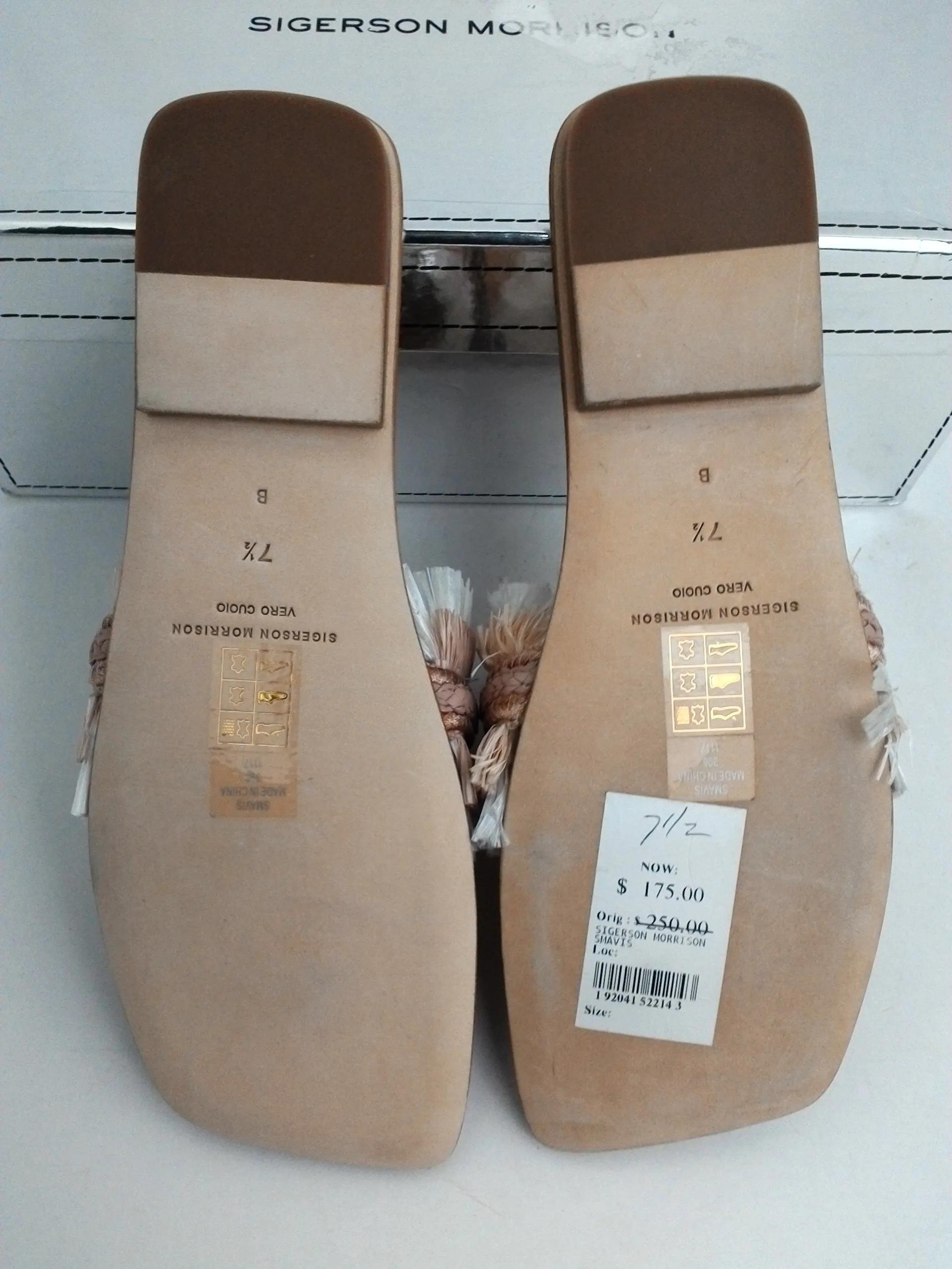 Sigerson Morrison Women's Smavis Nude White FLat Sandal Size 7.5B